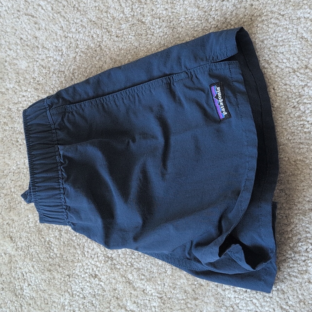Patagonia Women's Dark Blue Barely Baggie Small Shorts